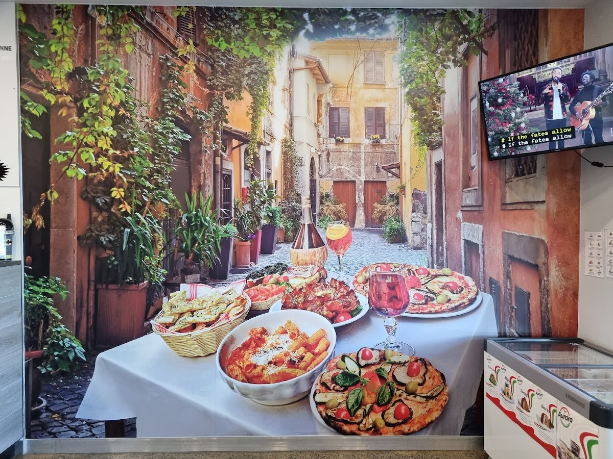 Batman Pizza Photos 2